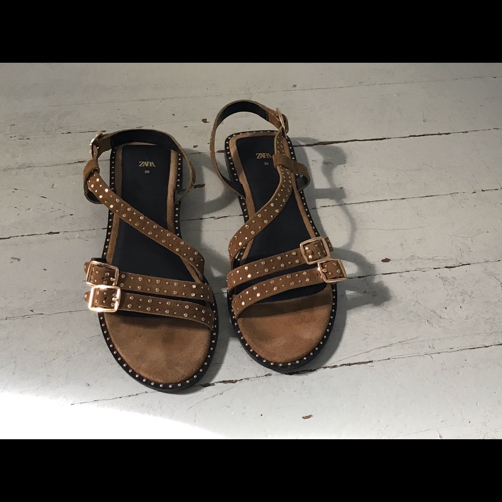 Zara Brown Suede Studded Buckle Flat Sandals - Picture 2 of 5